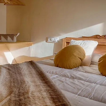 Saplan Real Estate בקתה Vilamós